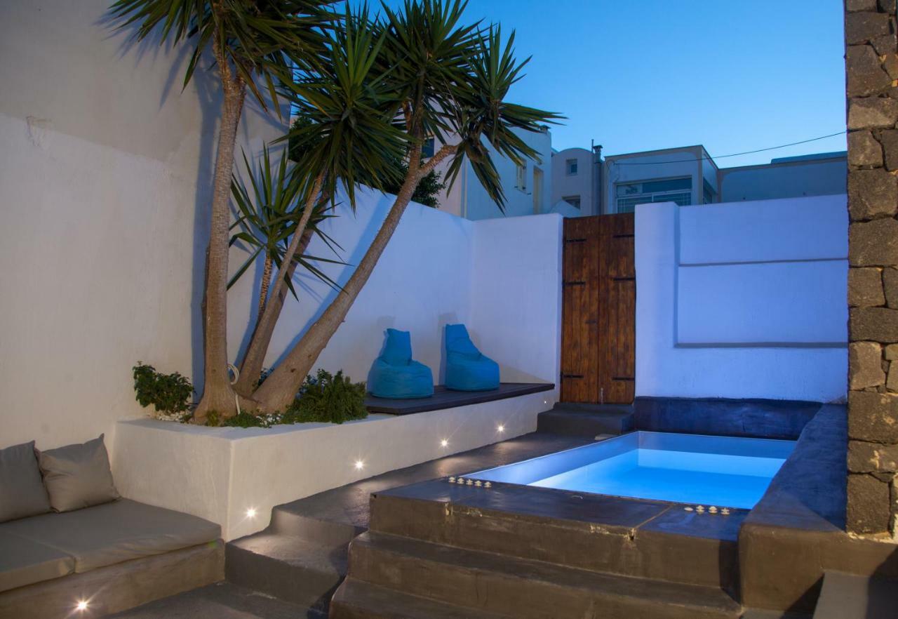 Onirondas Villas Fira  Exterior photo